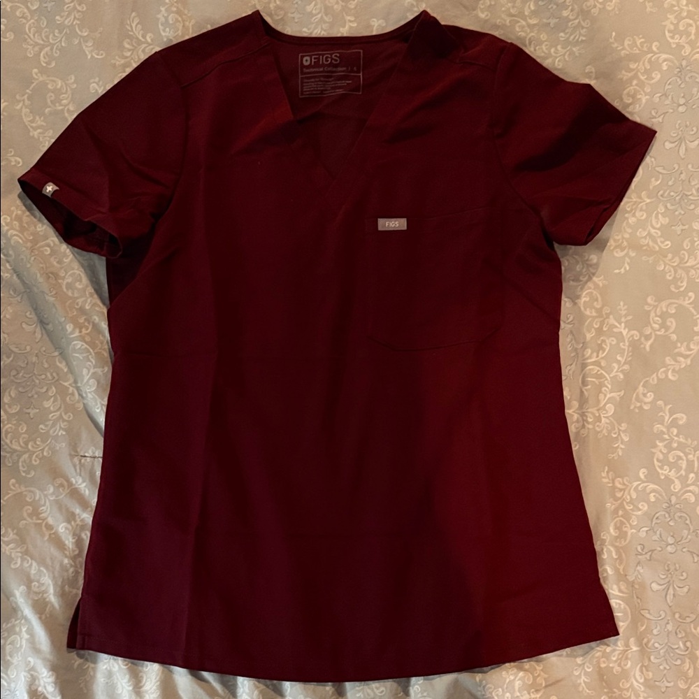 Figs Women's Maroon Short Sleeve Top